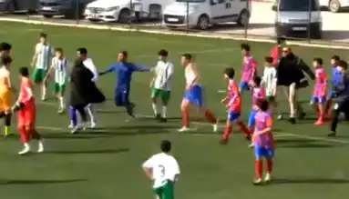 Afyon'da U14 Futbol Kavgasi: Polis Müdahalesi
