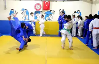 Manisa'dan Dünyaya Judo Şampiyonları!