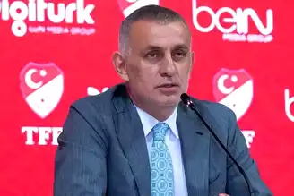 Hacıosmanoğlu'nun sözleri: Derbide yabancı hakem!
