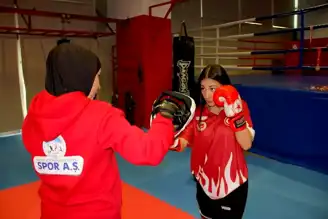 5 Türkiye Şampiyonu Genç Kick Boksçu: Ecrin Gülay
