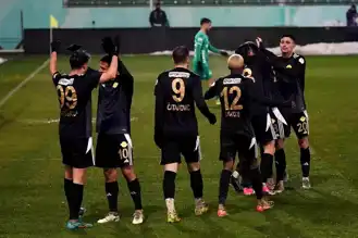 Esenler Erokspor, Iğdır FK'yı 3-1 Yendi!