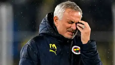Becao Sezonu Kapattı! Mourinho'dan Acı Haber