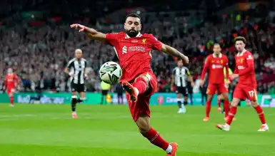 Salah, Liverpool'da! 2 Yıllık Yeni Sözleşme