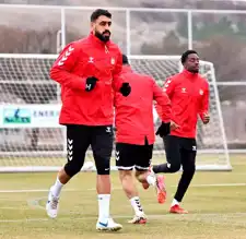 Sivasspor, Trabzonspor'a Karşı Hazırlıklarını Tamamlıyor