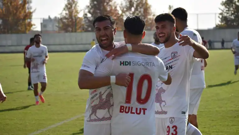 Yerel Takım, Ligde Dörtlü Zafer İçin Sahaya Çıkıyor