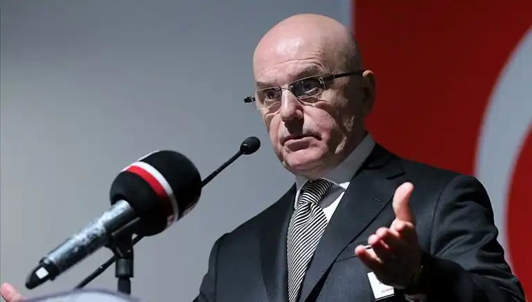 Kulüpte Krizi Tetikleyen İstifa: Teknik Direktörün Geleceği Belirsiz