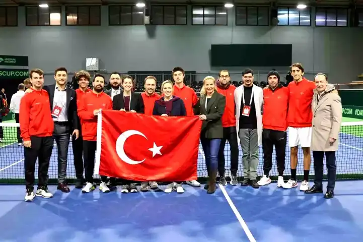 Türkiye Tenis Takımı Dünya Grubu'nda!